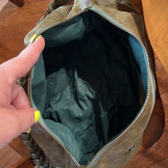 Sundance Distressed Strada Leather Bag - Picture 3 of 4